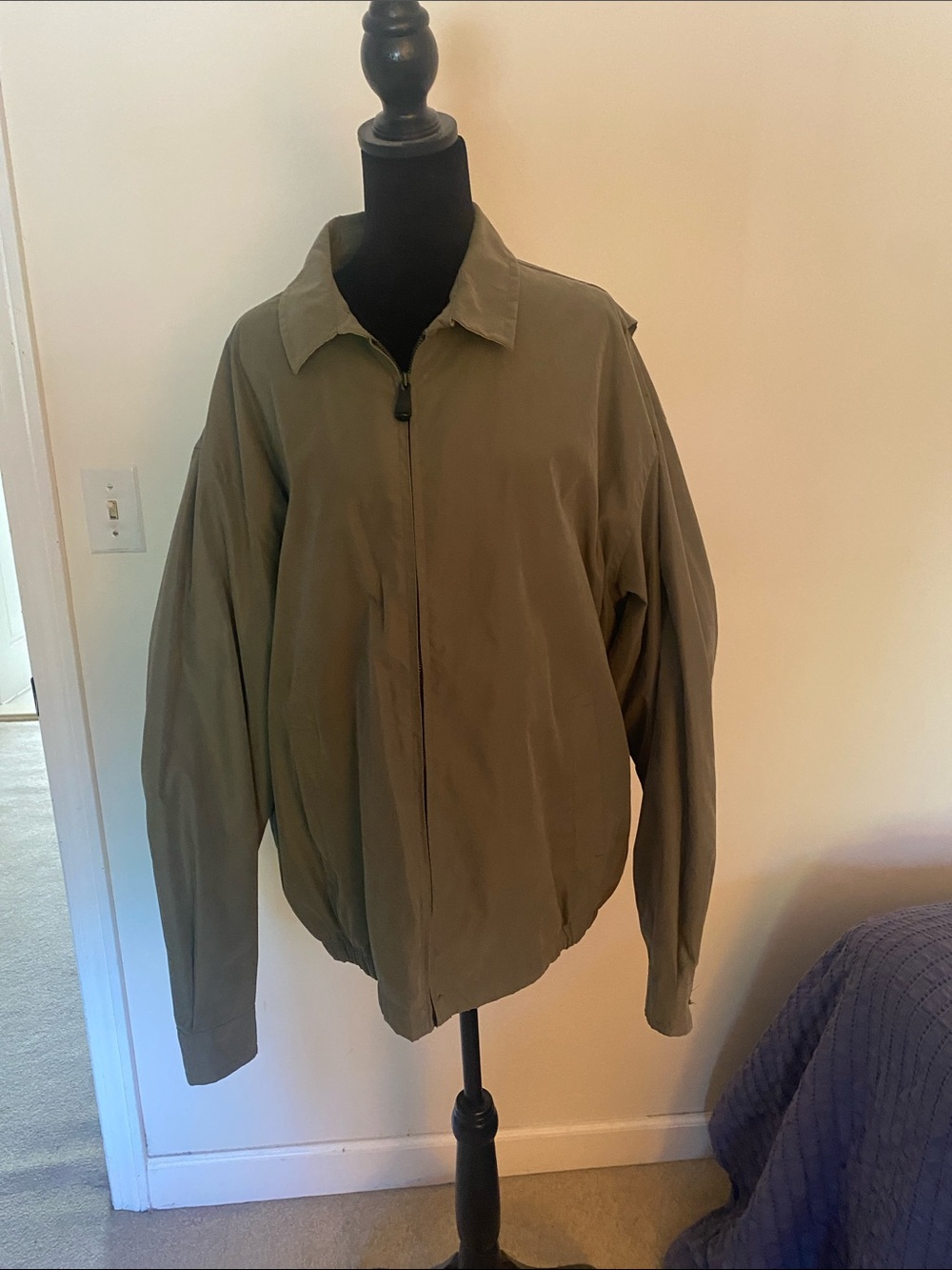 Trader Bay Men's Olive Zip-Up Lightweight Jacket